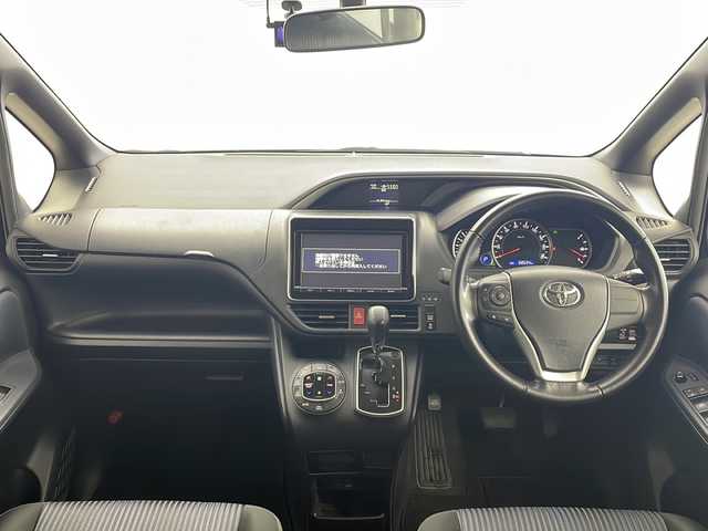 トヨタ ヴォクシー ZS 煌 茨城県 2015(平27)年 6.9万km ブラッキッシュアゲハガラスフレーク 純正８インチナビ　/後席モニター　/両側電動スライドドア　/バックカメラ　/ビルドインＥＴＣ　/ＨＤＭＩ　/ドアバイザー　/ＬＥＤヘッドライト　/フォグライト　/ドライブレコーダー　/純正アルミホイール　/スマートキー
