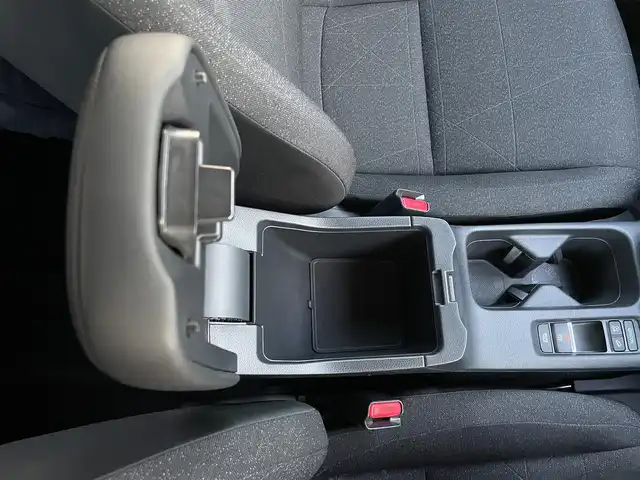 ホンダ ヴェゼル G 大分県 2023(令5)年 2万km プラチナホワイトパール プッシュスタート/スペアキー/ドラレコ（DVR-FR）/ETC/USB端子/ステアリングスイッチ/レーダークルーズコントロール/アイドリングストップ/LEDオートライト/電動格納ウインカーミラー/コーナーセンサー/レーンアシスト/衝突防止軽減システム/横滑り防止機能/ヒルディセントコントロール/シガーソケット