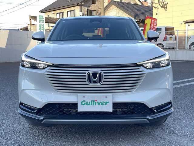 ホンダ ヴェゼル G 大分県 2023(令5)年 2万km プラチナホワイトパール プッシュスタート/スペアキー/ドラレコ（DVR-FR）/ETC/USB端子/ステアリングスイッチ/レーダークルーズコントロール/アイドリングストップ/LEDオートライト/電動格納ウインカーミラー/コーナーセンサー/レーンアシスト/衝突防止軽減システム/横滑り防止機能/ヒルディセントコントロール/シガーソケット