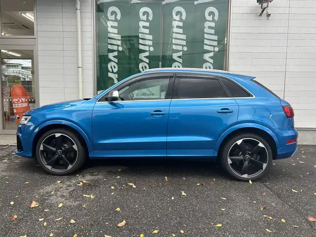 アウディ ＲＳＱ３ 新潟県 2016(平28)年 5.4万km 青Ｍ メモリナビ/バックカメラ/アイドリングストップ/ウィンカーミラー/クルーズコントロール/ドアバイザー/プッシュスタート/パワーバックドア/ETC/BOSEスピーカー/ダウンヒル/クリアランスソナー/スタッドレスタイヤ/パドルシフト