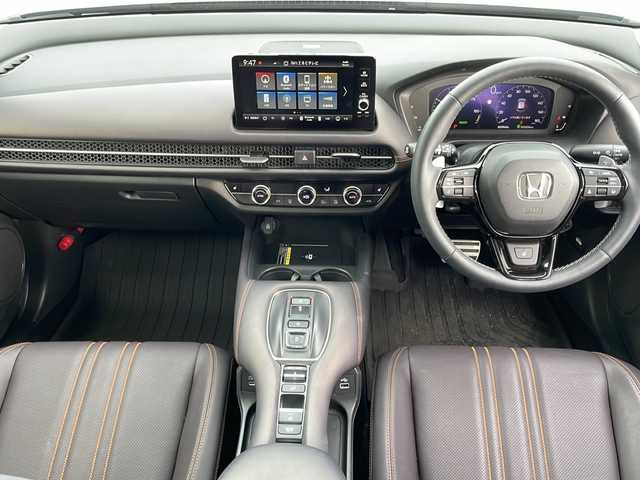 ホンダ ＺＲ－Ｖ ハイブリッド e:HEV Z 岩手県 2023(令5)年 1.1万km アーバンチタニウムメタリック ＢＯＳＥサウンド　純正ナビ　ＢＴ　ＵＳＢ　全方位Ｃ　レーダークルコン　ＬＥＤオートマチックハイビーム　ダウンヒルコントロール　レザーシート　シートヒーター　電動Ｒゲート　ステアヒーター　ＥＴＣ２．０
