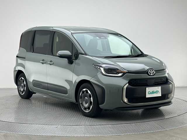 トヨタ シエンタ ハイブリッド Z 兵庫県 2022(令4)年 5.8万km アーバンカーキ 純正メモリナビ(Bluetooth/USB/フルセグ/Miracast)/バックカメラ/追従型クルーズコントロール/両側パワースライドドア/ブラインドスポットモニター/コーナーセンサー/オートライト/オートマチックハイビーム/LEDヘッドライト/AC100Vコンセント/社外フロアマット/ビルトインETC/スマートキー