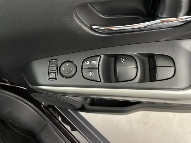 日産 キックス X 鹿児島県 2020(令2)年 2.7万km ナイトベールパープル 純正ナビ(MJ119D-W)/(CD/BT/フルセグ)/プロパイロット/エマージェンシーブレーキ/レーンキープアシスト/レーンディパーチャーワーニング/踏み間違え防止/アラウンドビューモニター/デジタルインナーミラー/ビルトインETC/LEDオートライト/オートマチィックハイビーム/純正フロアマット/ドアバイザー/スマートキー/純正17インチAW