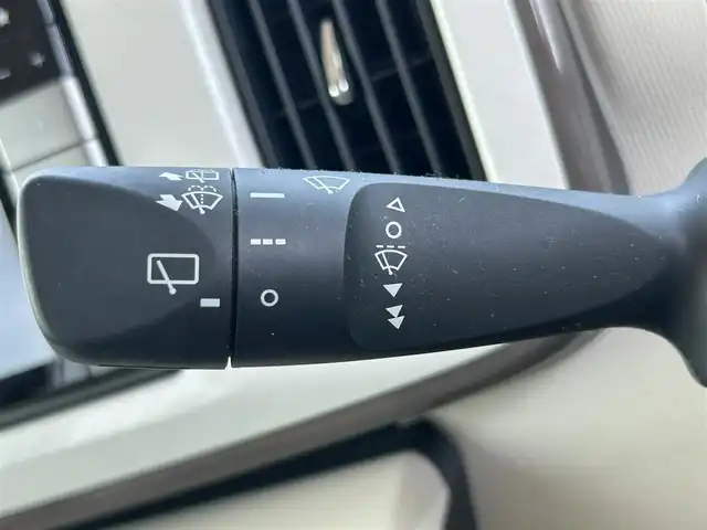ダイハツ ムーヴ キャンバス G メイクアップ SA Ⅲ 兵庫県 2018(平30)年 3.9万km パールホワイトⅢ/ナチュラルベージュマイカメタリック 2トーン 純正ＳＤナビ/ＢＴオーディオ　/ＣＤ／ＤＶＤ　/フルセグＴＶ　/バックカメラ　/前方ドライブレコーダー　/ＥＴＣ　/両側パワスラ　/ＬＥＤオートライト　/スペアキー　/ＡＢＳ　/横滑り防止装置　/衝突被害軽減システム
