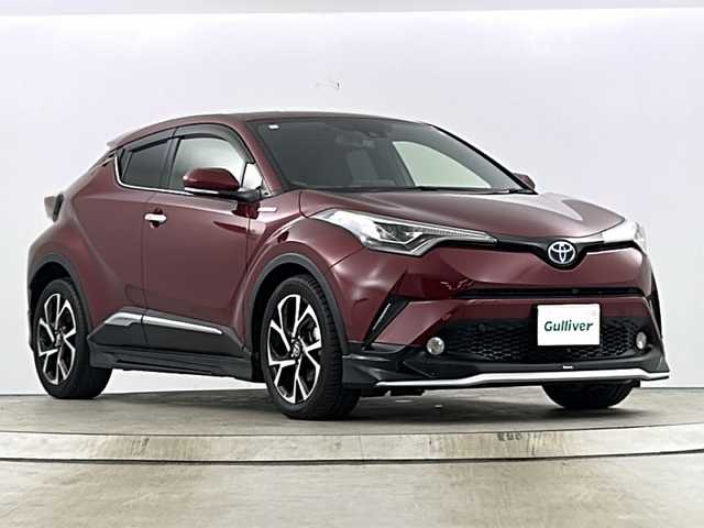 トヨタ Ｃ－ＨＲ G 愛知県 2017(平29)年 5.7万km センシュアルレッドマイカ 純正9インチナビ/・フルセグTV/・Bluetooth/・バックカメラ/・DVD/CD/・HDMI/モデリスタエアロ/レザーシートヒーター/前席シートヒーター/ビルトインETC/衝突軽減/レーダークルーズコントロール/AC１００V/BSM