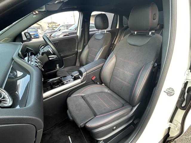 メルセデス・ベンツ ＧＬＡ２００ｄ 4マチック AMGライン 埼玉県 2020(令2)年 2.6万km ポーラホワイト パノラミックスライディングルーフ /黒半革シート /レーダーセーフティパッケージ /純正ナビ /360度カメラ /フルセグTV /パワーシート /シートヒーター /パワーバックドア /ドライブレコーダー /ETC