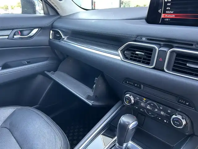 マツダ ＣＸ－５ XD Lパッケージ 栃木県 2017(平29)年 5.2万km ジェットブラックマイカ SBS/SCBS/サンルーフ/BOSEサウンド/マツダコネクトナビ/フルセグTV/DVD/Bluetooth/USB/バック/サイドカメラ/ETC/社外16インチAW＋ホワイトレターR/Tタイヤ/黒革シート/シートヒーター/パワーシート/パワーバックドア/レーダークルーズコントロール/ヘッドアップディスプレイ/ブラインドスポットモニター/純正ラバーマット積込/ラゲッジトレイ/トノカバー/ステアリングリモコン/スマートキー/LEDヘッドライト/フォグランプ/LEDルームランプ
