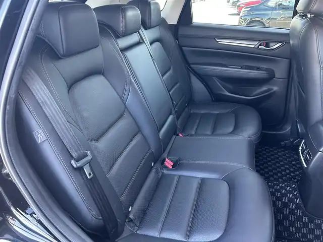マツダ ＣＸ－５ XD Lパッケージ 栃木県 2017(平29)年 5.2万km ジェットブラックマイカ SBS/SCBS/サンルーフ/BOSEサウンド/マツダコネクトナビ/フルセグTV/DVD/Bluetooth/USB/バック/サイドカメラ/ETC/社外16インチAW＋ホワイトレターR/Tタイヤ/黒革シート/シートヒーター/パワーシート/パワーバックドア/レーダークルーズコントロール/ヘッドアップディスプレイ/ブラインドスポットモニター/純正ラバーマット積込/ラゲッジトレイ/トノカバー/ステアリングリモコン/スマートキー/LEDヘッドライト/フォグランプ/LEDルームランプ