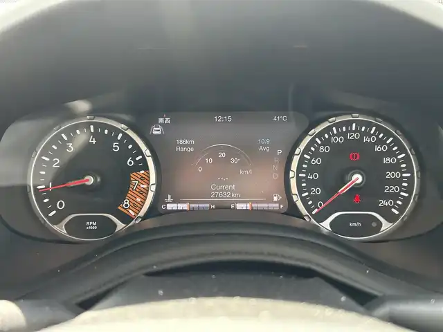 クライスラー・ジープ ジープ レネゲード トレイルホーク 奈良県 2021(令3)年 2.8万km ブラック 1オーナー/4WD/純正ディーラーナビ/BT/USB//ルーフレーン/レーンキープアシスト/コーナーセンサー/クルコン/横滑り防止装置/バックカメラ/ドラレコ/スタッドレスタイヤ/純正フロアマット/オートLEDライト/保証書・取説・スペアキー付