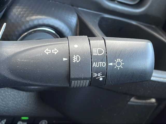 スズキ ハスラー Jスタイル 山口県 2021(令3)年 2万km フェニックスレッドパール/ガンメタリック2トーンルーフ 純正SDナビ　【CN-RZ765W】/・アラウンドビューモニター/・Bluetooth接続/・DVD再生機能有/・フルセグTV/ドライブレコーダー/スズキセーフティサポート/・誤発進抑制機能/・車線逸脱警報/・車線逸脱抑制機能/・ふらつき警報/・先行車発進お知らせ機能/・標識認識機能/・後退時ブレーキサポート/・後方誤発進抑制機能/・リヤパーキングセンサー/純正フロアマット/USB入力端子/スマートキー/プッシュスタート/スペアキー1本/ハーフレザーシート/シートヒーター/ルーフレール/純正LEDライト/純正15インチアルミホイール/ドアバイザー/ウィンカーミラー