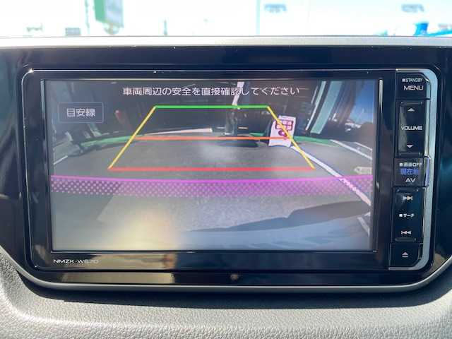 ダイハツ ムーヴ X SAⅢ 長崎県 2017(平29)年 4万km パールホワイトⅢ 純正SDナビ/CD/DVD/BT/フルセグTV/バックカメラ/D席シートヒーター/スマートアシストIII/ステアリングスイッチ/オートマチックハイビーム/オートライト/純正14インチAW/ETC