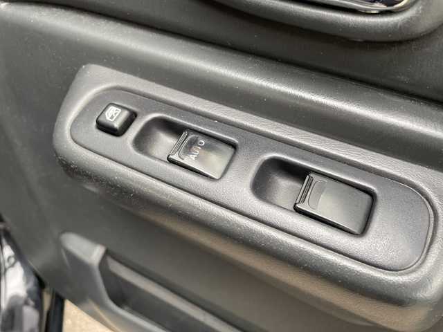 スズキ ジムニー クロスアドベンチャー 石川県 2013(平25)年 5.5万km 黒 社外ナビ　ワンセグＴＶ　キーレス　４ＷＤ　ターボ　電動ミラー　純正アルミホイール　スタッドレス＆ＡＷ積み込み