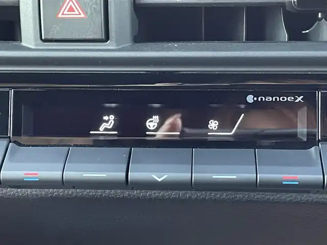 トヨタ クラウン スポーツ Z 山梨県 2024(令6)年 5.5万km 赤 4WD/トヨタセーフティーセンス/・プリクラッシュセーフティ/・レーントレーシングアシスト/・レーンディパーチャーアラート/・レーダークルーズコントロール/・オートマチックハイビーム/・ロードサインアシスト/・プロアクティブドライビングアシスト/・ドライバー異常時対応システム/・プロアクティブドライビングアシスト/・フロントクロストラフィックアラート/・ブラインドスポットモニター/純正12.3型ディスプレイ/・ナビ/フルセグTV/Bluetooth/USB/HDMI/・全方位カメラ/・ETC/・前後ドライブレコーダー/ヘッドアップディスプレイ/電動リアゲート/AC100V/電子パーキング/・オートホールド/革巻きステアリング/・ステアリングリモコン/・ステアリングヒーター/ブラウンレザーシート/・パワーシート(運転席/助手席)/・メモリシート(運転席)/・シートヒーター(運転席/助手席)/・エアシート(運転席/助手席)/プッシュスタート/・スマートキー/LEDヘッドライト/・オートライト/・フォグライト/フロアマット