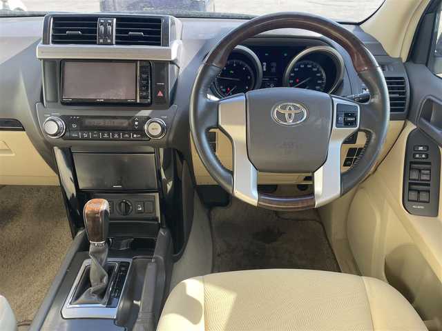 トヨタ ランドクルーザー プラド TX 富山県 2016(平28)年 7.9万km ブロンズマイカメタリック 〇社外ナビ/Bluetooth/〇フルセグTV/DVD再生/〇バックカメラ/〇ビルトインETC/〇クリアランスソナー/〇オートライト/〇フォグランプ/〇純正17インチアルミ/〇左右独立オートエアコン/〇スマートエントリー/〇禁煙車