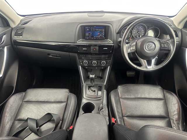 マツダ ＣＸ－５ XD Lパッケージ 愛知県 2013(平25)年 13.8万km クリスタルホワイトパールマイカ 社外ナビ　/（フルセグ/BT/CD/DVD） /クルーズコントロール　/バックモニター　/運転席パワーシート　/前席シートヒーター　/オートライト　/電動格納ミラー　/ステアリングスイッチ　/ＥＴＣ　/社外ＡＷ　/スマートキー