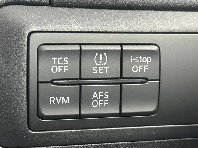 マツダ ＣＸ－５ XD Lパッケージ 愛知県 2013(平25)年 13.8万km クリスタルホワイトパールマイカ 社外ナビ　/（フルセグ/BT/CD/DVD） /クルーズコントロール　/バックモニター　/運転席パワーシート　/前席シートヒーター　/オートライト　/電動格納ミラー　/ステアリングスイッチ　/ＥＴＣ　/社外ＡＷ　/スマートキー