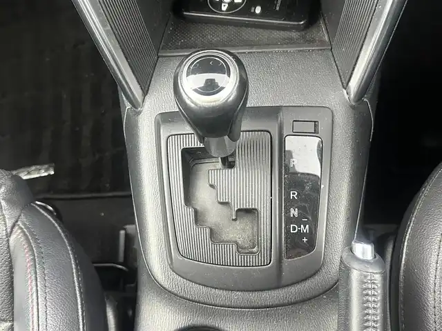 マツダ ＣＸ－５ XD Lパッケージ 愛知県 2013(平25)年 13.8万km クリスタルホワイトパールマイカ 社外ナビ　/（フルセグ/BT/CD/DVD） /クルーズコントロール　/バックモニター　/運転席パワーシート　/前席シートヒーター　/オートライト　/電動格納ミラー　/ステアリングスイッチ　/ＥＴＣ　/社外ＡＷ　/スマートキー