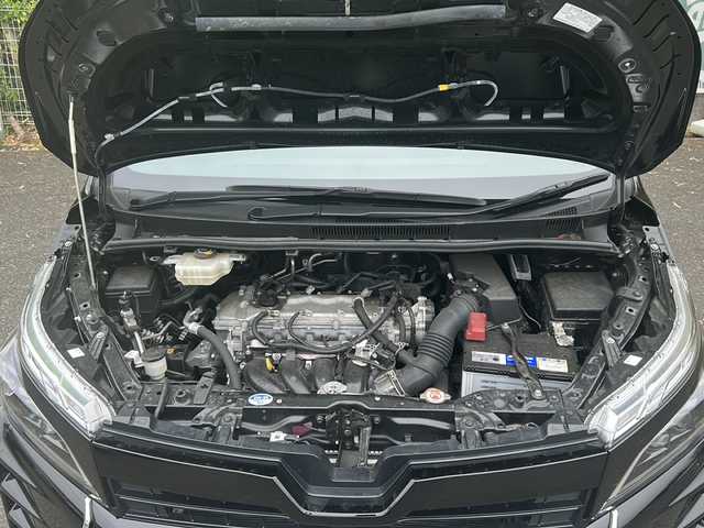 トヨタ ヴォクシー ZS 煌Ⅲ 京都府 2021(令3)年 3.3万km ブラック ワンオーナー/純正ナビ/・フルセグTV/BT　Audio/AM/FM/CD/DVD/ビルトインETC/バックカメラ/ドライブレコーダーTZ-D204/クルーズコントロール/プリクラッシュセーフティ/ステアリングスイッチ/コーナーセンサー/車線逸脱防止装置/横滑り防止装置/両側パワースライドドア/オートライト/オートハイビーム/オートリトラクタブルミラー/プッシュスタート/純正フロアマット/純正ドアバイザー/3列シート/保証書/取扱説明書