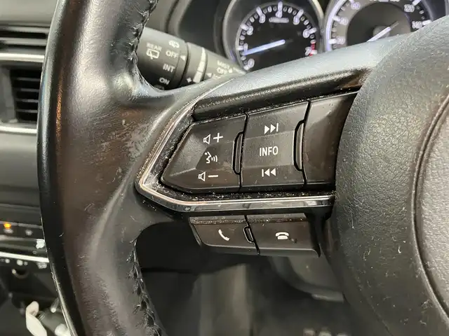 マツダ ＣＸ－５ 20S 東京都 2018(平30)年 7.5万km ソウルレッドクリスタルM 安全装備/・アドバンススマートシティブレーキサポート/・後退時スマートシティブレーキサポート/・誤発進抑制制御/・ブラインドスポットモニタリング/・車線逸脱警報システム/・リアパーキングセンサー/・ドライバーアテンションアラート/・レーダークルーズコントロール/・アイドリングストップ/純正ナビゲーッション/地上デジタルテレビ/全方位モニター・Bカメラ/ドライブレコーダー/LEDライト/スマートキー・プッシュスタート/AUTO HOLD/スポーツモード