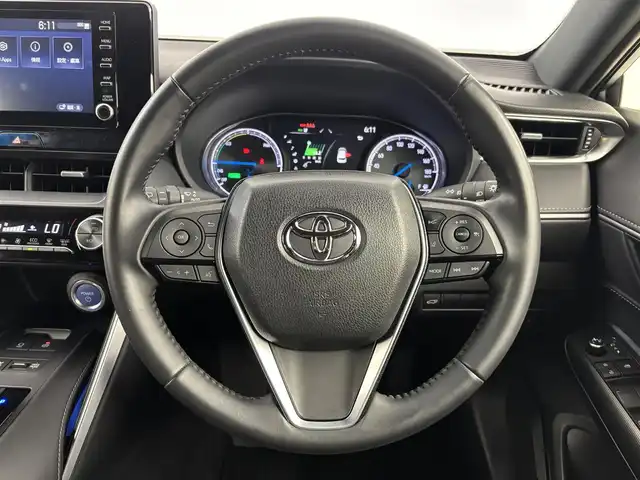 トヨタ ハリアー ハイブリッド G 埼玉県 2021(令3)年 4.4万km ホワイトパールクリスタルシャイン 純正７インチディスプレイオーディオ　/バックカメラ　/デジタルインナーミラー　/パワーバックドア　/純正ビルトインＥＴＣ　/社外前後ドラレコ　/オートマティックハイビーム　/Ｍｉｒａｃａｓｔ　/レーダークルーズコントロール/パワーシート