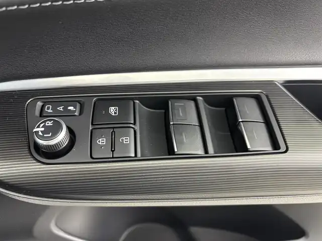 トヨタ ハリアー ハイブリッド G 埼玉県 2021(令3)年 4.4万km ホワイトパールクリスタルシャイン 純正７インチディスプレイオーディオ　/バックカメラ　/デジタルインナーミラー　/パワーバックドア　/純正ビルトインＥＴＣ　/社外前後ドラレコ　/オートマティックハイビーム　/Ｍｉｒａｃａｓｔ　/レーダークルーズコントロール/パワーシート