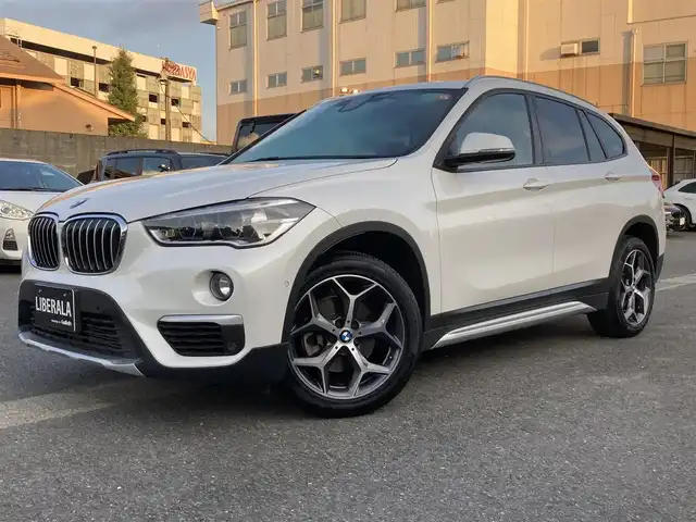 ＢＭＷ Ｘ１ sDrive 18i Xライン ハイラインパッケージ 熊本県 2019(平31)年 2.4万km ミネラルホワイト 純正HDDナビ（Bluetooth、USB、AUX）/バックカメラ/黒革シート/パワーシート/シートヒーター/ハイラインパッケージ/パワーバックドア/コーナーセンサー/コンフォートパッケージ/ミラー一体型ETC/ドライブレコーダー/LEDヘッドライト