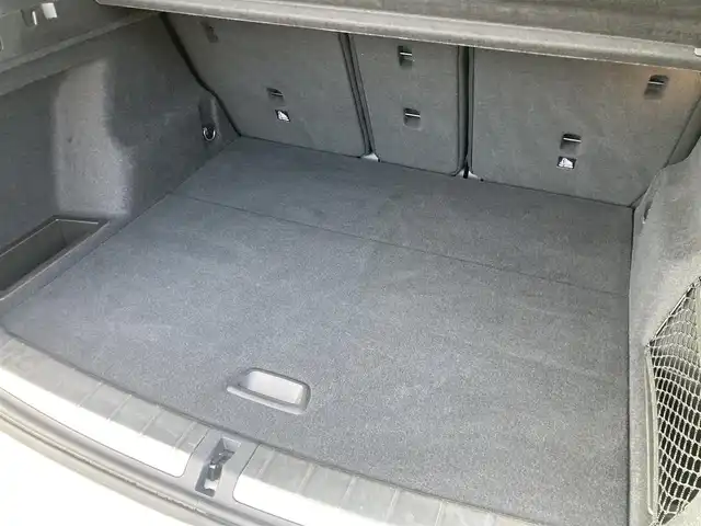 ＢＭＷ Ｘ１ sDrive 18i Xライン ハイラインパッケージ 熊本県 2019(平31)年 2.4万km ミネラルホワイト 純正HDDナビ（Bluetooth、USB、AUX）/バックカメラ/黒革シート/パワーシート/シートヒーター/ハイラインパッケージ/パワーバックドア/コーナーセンサー/コンフォートパッケージ/ミラー一体型ETC/ドライブレコーダー/LEDヘッドライト