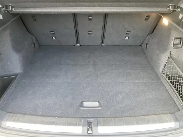 ＢＭＷ Ｘ１ sDrive 18i Xライン ハイラインパッケージ 熊本県 2019(平31)年 2.4万km ミネラルホワイト 純正HDDナビ（Bluetooth、USB、AUX）/バックカメラ/黒革シート/パワーシート/シートヒーター/ハイラインパッケージ/パワーバックドア/コーナーセンサー/コンフォートパッケージ/ミラー一体型ETC/ドライブレコーダー/LEDヘッドライト