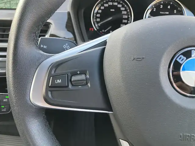 ＢＭＷ Ｘ１ sDrive 18i Xライン ハイラインパッケージ 熊本県 2019(平31)年 2.4万km ミネラルホワイト 純正HDDナビ（Bluetooth、USB、AUX）/バックカメラ/黒革シート/パワーシート/シートヒーター/ハイラインパッケージ/パワーバックドア/コーナーセンサー/コンフォートパッケージ/ミラー一体型ETC/ドライブレコーダー/LEDヘッドライト