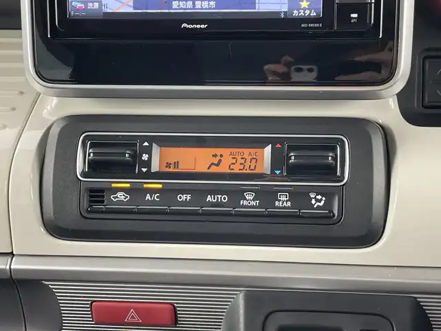スズキ スペーシア HYBRID X 愛知県 2020(令2)年 4.4万km ツールグリーンパールメタリック/ブラック2トーン 禁煙車/純正7インチナビ/（CD/DVD/Bluetooth/フルセグTV/SD/USB)/全方位カメラ/スズキセーフティサポート/・衝突軽減ブレーキ/・レーンキープアシスト/・オートマチックハイビーム/・パーキングセンサー/ヘッドアップディスプレイ/ドライブレコーダー/シートヒーター/両側パワースライドドア/アイドリングストップ/スマートキー/スペアキー1本/プッシュスタート/LEDヘッドライト/オートライト/純正14インチアルミホイール/純正フロアマット/ベンチシート/横滑り防止装置
