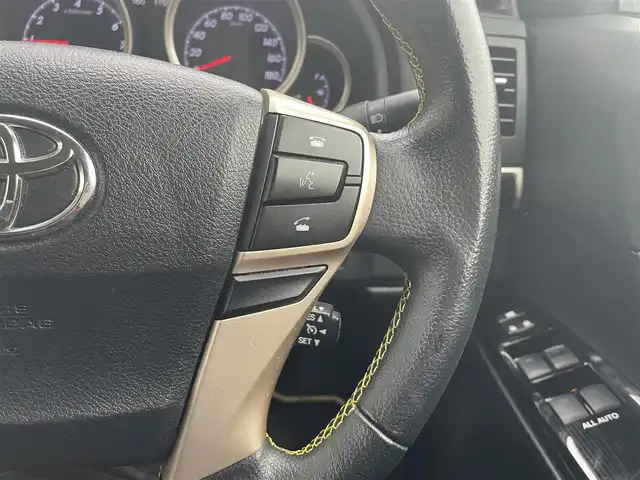 トヨタ マークＸ 250G イエローレーベル 神奈川県 2014(平26)年 11.5万km ホワイトパールクリスタルシャイン (株)IDOMが運営する【じしゃロンOO店】の自社ローン専用車両になりますこちらは現金またはオートローンご利用時の価格です。自社ローンご希望の方は別途その旨お申付け下さい/純正ＨＤＤナビ/ＣＤ/ＤＶＤ/ＢＴ/フルセグ/バック、サイドカメラ/スマートキー/クルコン/ドラレコ/パワーシート/コーナーセンサー/パーキングアシスト/保証書/取説/スマートキースペア１