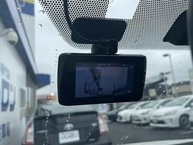 トヨタ マークＸ 250G イエローレーベル 神奈川県 2014(平26)年 11.5万km ホワイトパールクリスタルシャイン (株)IDOMが運営する【じしゃロンOO店】の自社ローン専用車両になりますこちらは現金またはオートローンご利用時の価格です。自社ローンご希望の方は別途その旨お申付け下さい/純正ＨＤＤナビ/ＣＤ/ＤＶＤ/ＢＴ/フルセグ/バック、サイドカメラ/スマートキー/クルコン/ドラレコ/パワーシート/コーナーセンサー/パーキングアシスト/保証書/取説/スマートキースペア１