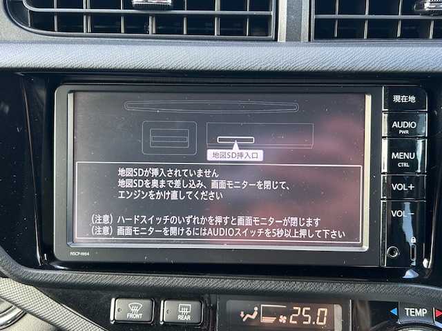 トヨタ アクア G G’s 宮城県 2016(平28)年 7.6万km ライムホワイトパールクリスタルシャイン 登録時走行距離75246km/クルーズコントロール/プリクラッシュセーフティ/バックカメラ/レーンキープアシスト/社外ETC/社外ドライブレコーダー（前のみ）/ステアリングリモコン/リモコンキー/純正LEDヘッドライト/フォグランプ/社外フロアマット/ドアバイザー/社外アルミホイール/コーナーポール/ウインカーミラー