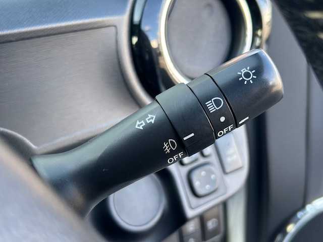 トヨタ アクア G G’s 宮城県 2016(平28)年 7.6万km ライムホワイトパールクリスタルシャイン 登録時走行距離75246km/クルーズコントロール/プリクラッシュセーフティ/バックカメラ/レーンキープアシスト/社外ETC/社外ドライブレコーダー（前のみ）/ステアリングリモコン/リモコンキー/純正LEDヘッドライト/フォグランプ/社外フロアマット/ドアバイザー/社外アルミホイール/コーナーポール/ウインカーミラー