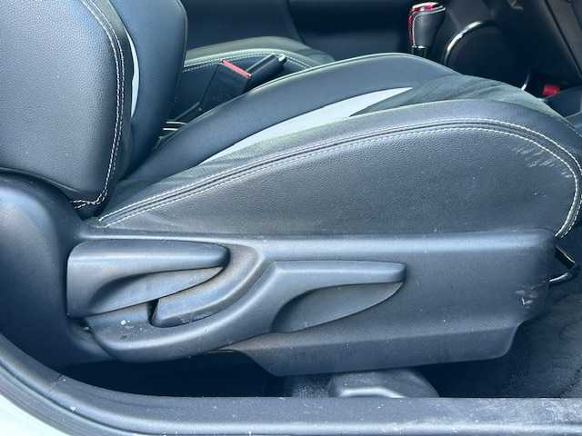 トヨタ アクア G G’s 宮城県 2016(平28)年 7.6万km ライムホワイトパールクリスタルシャイン 登録時走行距離75246km/クルーズコントロール/プリクラッシュセーフティ/バックカメラ/レーンキープアシスト/社外ETC/社外ドライブレコーダー（前のみ）/ステアリングリモコン/リモコンキー/純正LEDヘッドライト/フォグランプ/社外フロアマット/ドアバイザー/社外アルミホイール/コーナーポール/ウインカーミラー