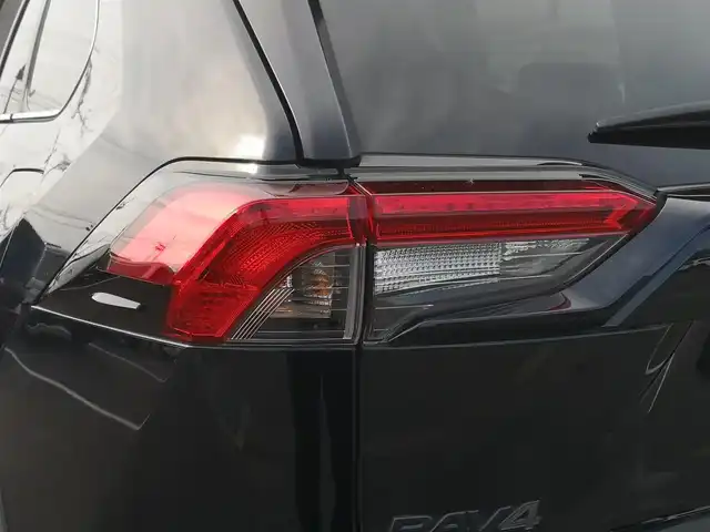 トヨタ ＲＡＶ４ アドベンチャー 茨城県 2020(令2)年 7.8万km アティチュードブラックマイカ 純正ナビ/【AM・FM・CD・DVD・TV・SD・BT】/パワーシート/100V電源/ETC/Bカメラ/前後ドラレコ/前後コーナーセンサー/ルーフレール/電動リアゲート/レーダークルコン/ステリモ/BSM/ブレーキホールド/ダウンヒルアシストコントロール/電動パーキングブレーキ/オートライト/オートハイビーム/Fフォグ/LEDライト