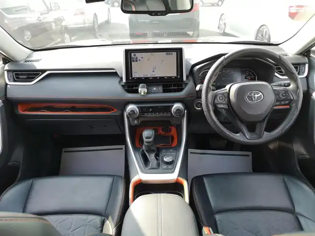 トヨタ ＲＡＶ４ アドベンチャー 茨城県 2020(令2)年 7.8万km アティチュードブラックマイカ 純正ナビ/【AM・FM・CD・DVD・TV・SD・BT】/パワーシート/100V電源/ETC/Bカメラ/前後ドラレコ/前後コーナーセンサー/ルーフレール/電動リアゲート/レーダークルコン/ステリモ/BSM/ブレーキホールド/ダウンヒルアシストコントロール/電動パーキングブレーキ/オートライト/オートハイビーム/Fフォグ/LEDライト
