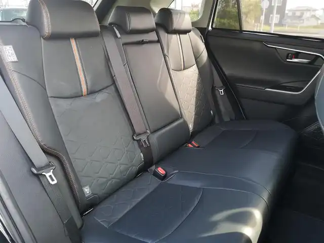 トヨタ ＲＡＶ４ アドベンチャー 茨城県 2020(令2)年 7.8万km アティチュードブラックマイカ 純正ナビ/【AM・FM・CD・DVD・TV・SD・BT】/パワーシート/100V電源/ETC/Bカメラ/前後ドラレコ/前後コーナーセンサー/ルーフレール/電動リアゲート/レーダークルコン/ステリモ/BSM/ブレーキホールド/ダウンヒルアシストコントロール/電動パーキングブレーキ/オートライト/オートハイビーム/Fフォグ/LEDライト