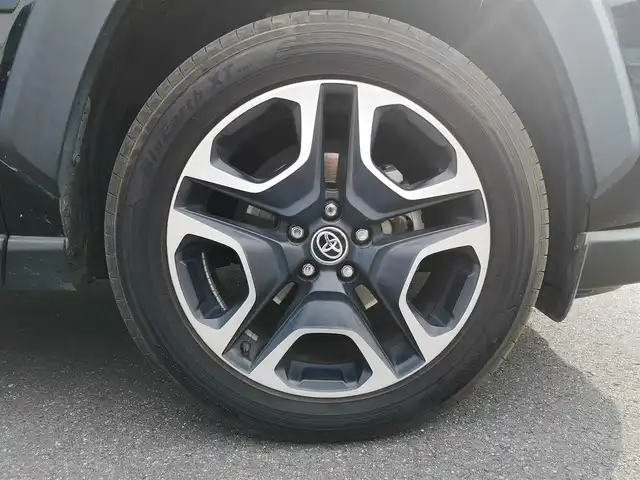 トヨタ ＲＡＶ４ アドベンチャー 茨城県 2020(令2)年 7.8万km アティチュードブラックマイカ 純正ナビ/【AM・FM・CD・DVD・TV・SD・BT】/パワーシート/100V電源/ETC/Bカメラ/前後ドラレコ/前後コーナーセンサー/ルーフレール/電動リアゲート/レーダークルコン/ステリモ/BSM/ブレーキホールド/ダウンヒルアシストコントロール/電動パーキングブレーキ/オートライト/オートハイビーム/Fフォグ/LEDライト