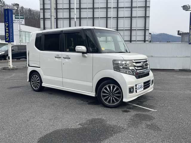 ホンダ Ｎ ＢＯＸ カスタム G ターボ Lパッケージ 山形県 2016(平28)年 9.9万km プレミアムホワイトパールⅡ (株)IDOMが運営する【じしゃロン山形店】の自社ローン専用車両になります。こちらは現金またはオートローンご利用時の価格です。自社ローンご希望の方は別途その旨お申付け下さい。/社外メモリナビ/ワンセグ/DVD/CD/SD/BT/AUX/クルーズコントロール/パドルシフト/ビルトインETC/両側パワースライドドア/横滑り防止装置/電動格納ミラー/ISOFIX