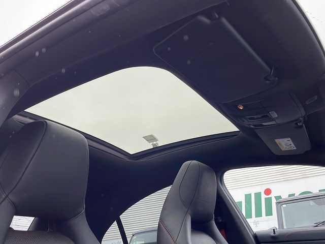 メルセデス・ベンツ ＣＬＡ２５０ シュポルト 4MATIC 東京都 2018(平30)年 5.5万km コスモスブラック 新車時保証書　/取扱説明書　/アクティブブレーキアシスト/アクティブディスタンスアシストディストロニック/アクティブブラインドウスポット/アクティブレーンキーピングアシスト/アイドリングストップ/純正ナビ/フルセグTV/SD/CD/DVD/REC/BT/USB/バックカメラ　ETC【DSRC】/ハーマンカードン/純正ドライブレコーダー/サンルーフ/レザーシート/シートヒーター/フロントメモリー付パワーシート/スマートキー【メタルキー無し】/LEDヘッドライト/オートライト/パドルシフト付皮巻きハンドル/純正18インチアルミ
