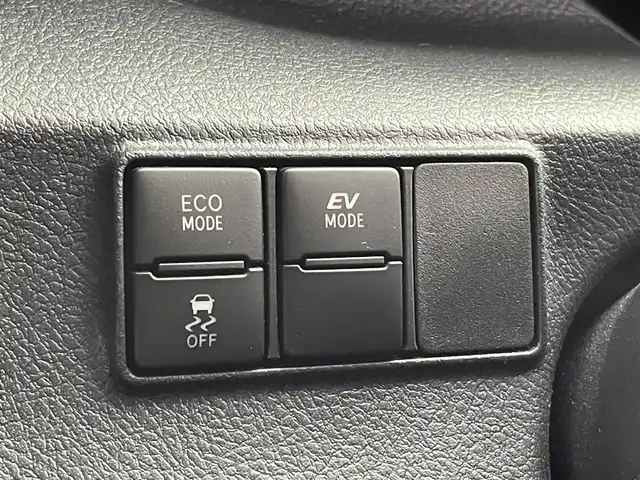 トヨタ シエンタ ハイブリッド ファンベースG 富山県 2020(令2)年 5.3万km ヴィンテージブラウンパールクリスタルシャイン/ホワイトパールクリスタルシャイン 1オーナー/純正９型ナビ（CD　DVD　ハイレゾ BT　MSV（SD））/フルセグTV/全周囲カメラ/前後コーナーセンサー/ビルトインETC/両側パワースライドドア/前席シートヒーター/ステアリングヒーター/衝突防止/レーンキープ（LDA）/先行車発進告知/オートライト/LEDヘッドライト/フォグ/スマートキー/プッシュスタート/クルーズコントロール/横滑防止装置/保証書、取説/スペアキー