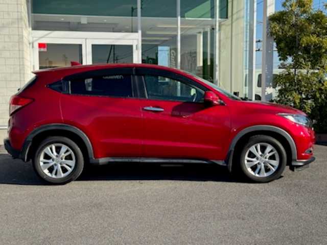 ホンダ ヴェゼル X ホンダセンシング 香川県 2016(平28)年 9万km 赤 社外ナビ（フルセグTV/CD/DVD/BT)/バックカメラ/アダプティブクルーズコントロール/標識認知機能/ドライブレコーダー/コーナーセンサー/アイドリングストップ/ビルトインETC/ハロゲンヘッドライト/オートライト/スペアキー