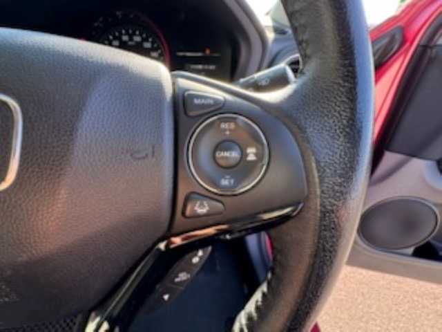 ホンダ ヴェゼル X ホンダセンシング 香川県 2016(平28)年 9万km 赤 社外ナビ（フルセグTV/CD/DVD/BT)/バックカメラ/アダプティブクルーズコントロール/標識認知機能/ドライブレコーダー/コーナーセンサー/アイドリングストップ/ビルトインETC/ハロゲンヘッドライト/オートライト/スペアキー