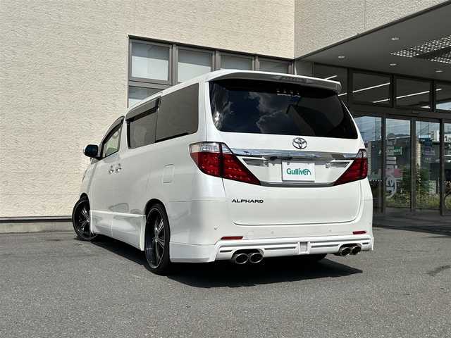 トヨタ アルファード 240S 大阪府 2013(平25)年 7.3万km ホワイトパールクリスタルシャイン フルエアロ/社外ナビ/（フルセグ／ＢＴ／ＣＤ／ＤＶＤ）/バックカメラ/デジタルインナーミラー/ＥＣＯモード/横滑り機能/レザーシート/３列シート/社外フロアマット/両側パワースライドドア/取扱説明書/保証書