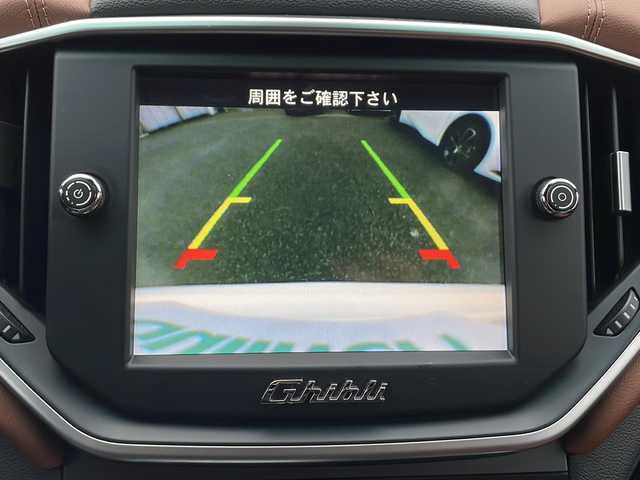 マセラティ ギブリ 東京都 2015(平27)年 4万km 白 純正メーカーナビ/【TV/Bluetooth/AUX/DVD/CD】/バックカメラ/ETC/クルーズコントロール/D/N席シートヒーター/D/N席パワーシート/プッシュスタート/スマートキー×2/MTモード付AT/HIDオートライト