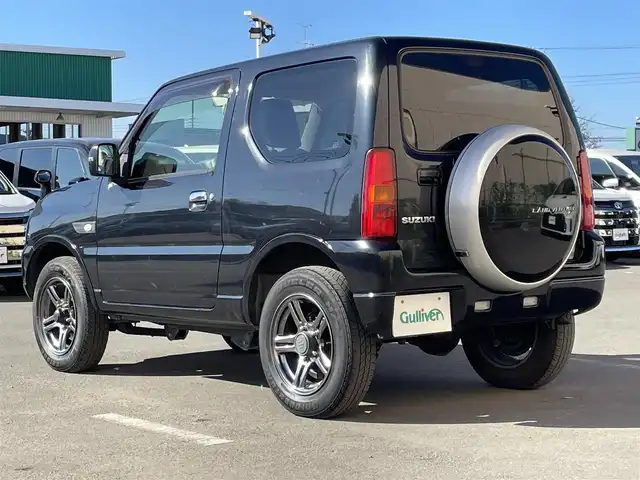 スズキ ジムニー ランドベンチャー 東京都 2017(平29)年 6.8万km 黒 ４WD/社外ＨＤＤナビ＆フルセグ/・CD/DVD/AM/FM/ブラックオーレモジュレ合皮シート　/・シートヒーター　/純正ウィンカーミラー　/・電動格納機能　/・ミラーヒーター　/キーレス/純正フロアマット