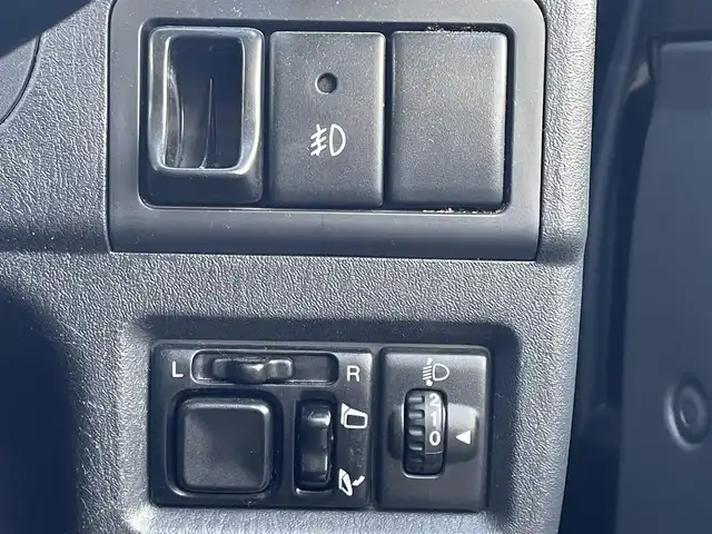 スズキ ジムニー ランドベンチャー 東京都 2017(平29)年 6.8万km 黒 ４WD/社外ＨＤＤナビ＆フルセグ/・CD/DVD/AM/FM/ブラックオーレモジュレ合皮シート　/・シートヒーター　/純正ウィンカーミラー　/・電動格納機能　/・ミラーヒーター　/キーレス/純正フロアマット