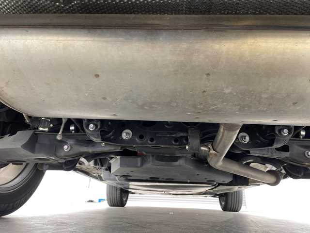 トヨタ ＲＡＶ４ ハイブリッドG 三重県 2021(令3)年 4.9万km ホワイトパールクリスタルシャイン /禁煙車//純正9型ディスプレイオーディオ//パノラミックビューモニター//オートAC//DN席シートヒーター//D席パワーシート//シートメモリー//合皮シート//トヨタセーフティセンス//衝突軽減ブレーキ//レーントレーシングアシスト//レーダークルーズコントロール//ブラインドスポットモニター//リアクロストラフィックアラート//パーキングサポートブレーキ//前後クリアランスソナー//パワーバックドア//ステアリングヒーター//社外前後ドライブレコーダー//LED //フォグ//サイドカーテンエアバッグ