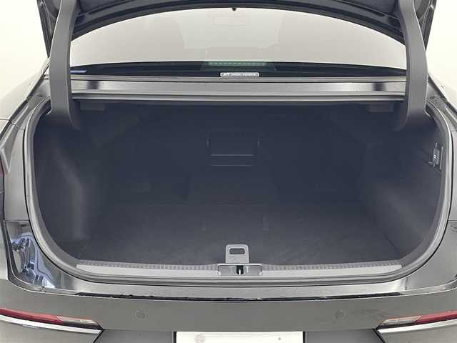 トヨタ クラウン クロスオーバー G 福岡県 2024(令6)年 3.2万km ブラック 純正１２．３型ナビ／フルセグTV　/全方位カメラ　/ワイヤレス充電　/デジタルインナーミラー　/ビルトインＥＴＣ２．０　/トヨタセーフティセンス　/レーダークルーズコントロール　/コーナーセンサー　/衝突軽減ブレーキ　/レーンキープ　/アクセル踏み間違い防止　/ブラインドスポットモニター　/ヘッドアップディスプレイ　/ハーフレザーシート　/純正１９インチＡＷ　/LEDヘッドライト